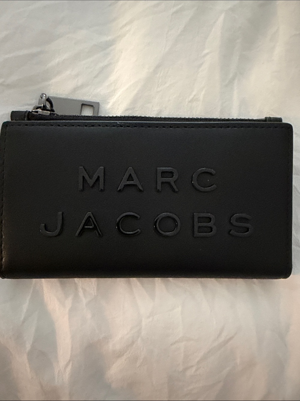 Marc Jacobs Black Embossed Logo Leather Zip Card Case
